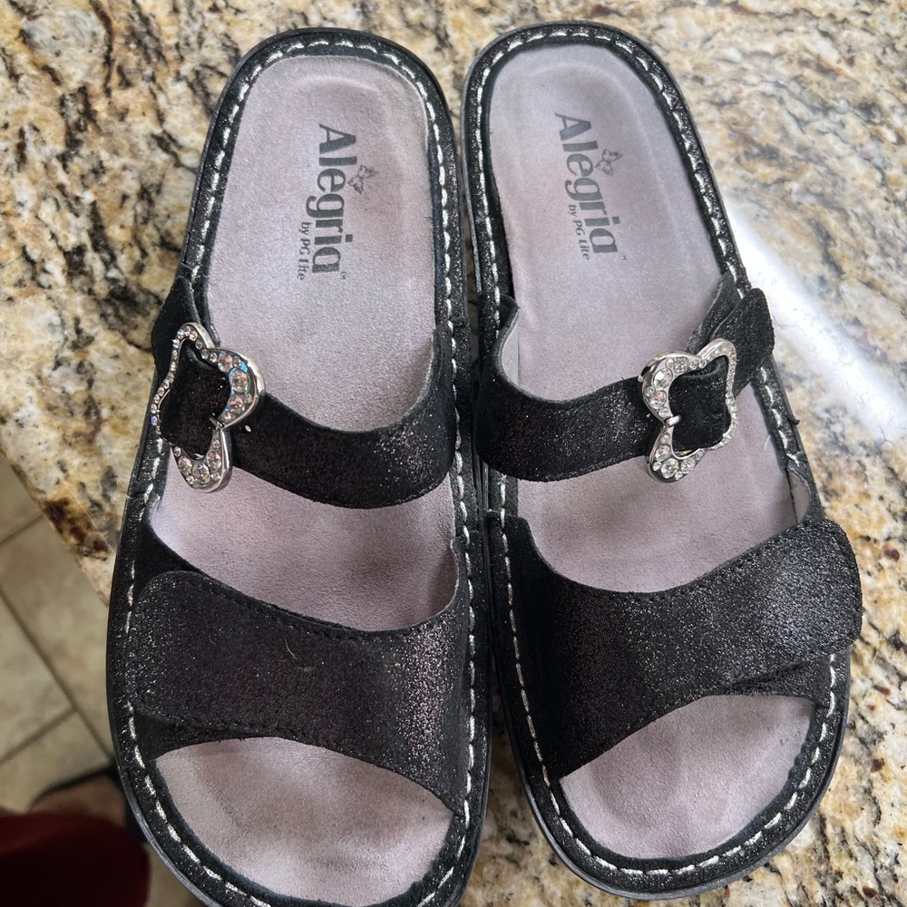 Alegría size 9 -9.5